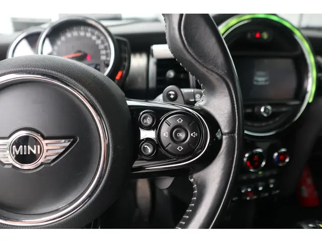 MINI 3-Deurs Cooper S 2018 Benzine 14