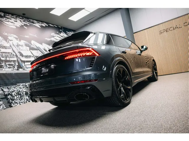 Audi RSQ8 4.0 TFSI quattro 2021 Hybride Benzine 13