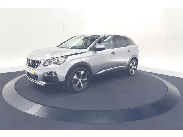 Peugeot 3008 PureTech 130 EAT8 Crossway 2020 Benzine 71