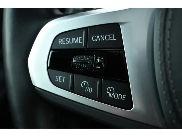 BMW X5 xDrive50e M-Sport 2023 Hybride Benzine 66