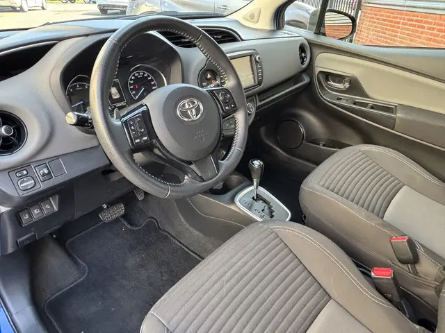 Toyota Yaris 1.5 VVT-i Aspiration 2017 Benzine 4