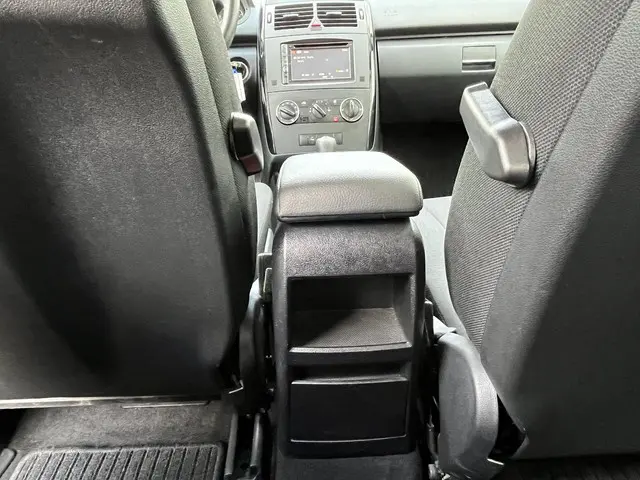 Mercedes-Benz A-Klasse 160 Business Class 2012 Benzine 27