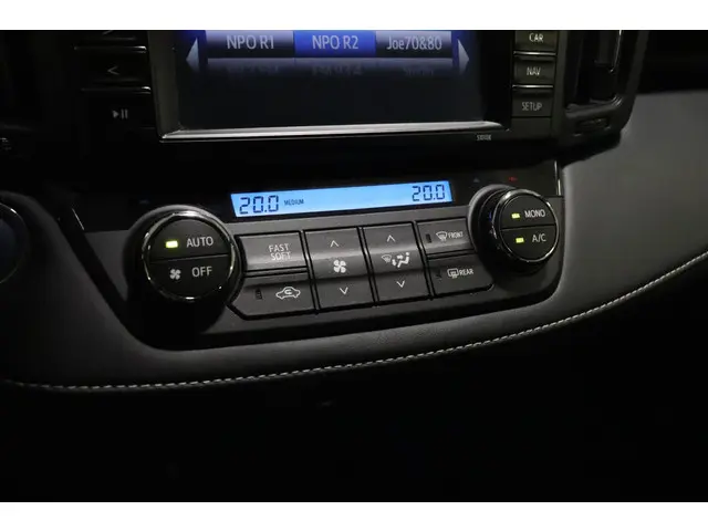 Toyota RAV4 2.5 Hybrid Energy, NAVI, 2019 Hybride Benzine 28