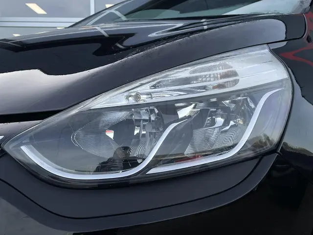 Renault Clio 0.9 TCe ECO Night&Day 2015 Benzine