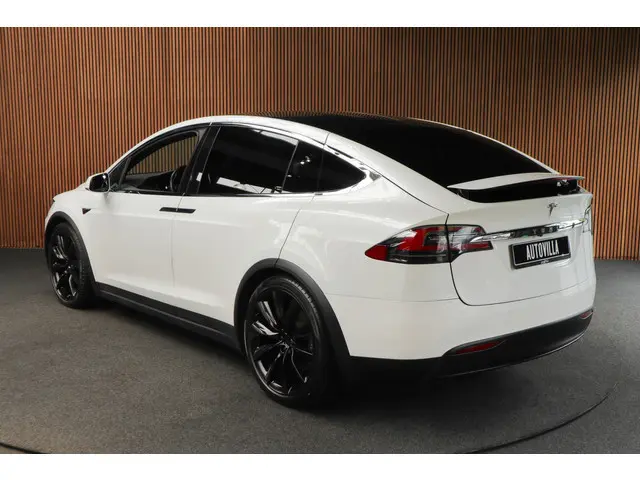 Tesla Model X Dual Motor AWD 7p. 100 kWh 2020 Elektrisch 3