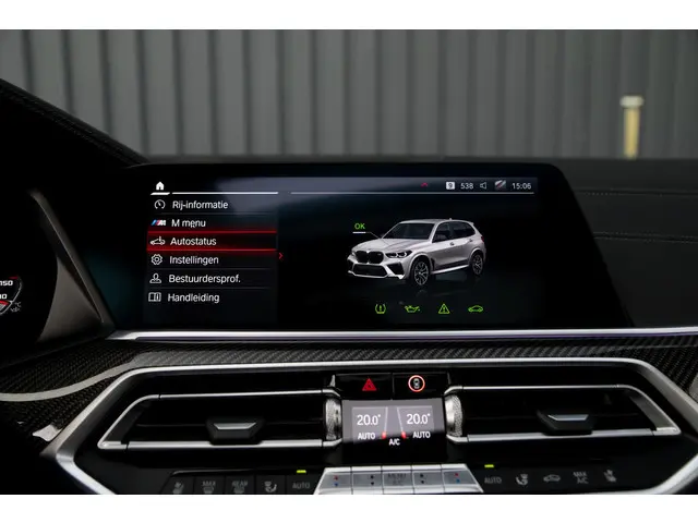 BMW X5 M Competition 2020 Benzine 44