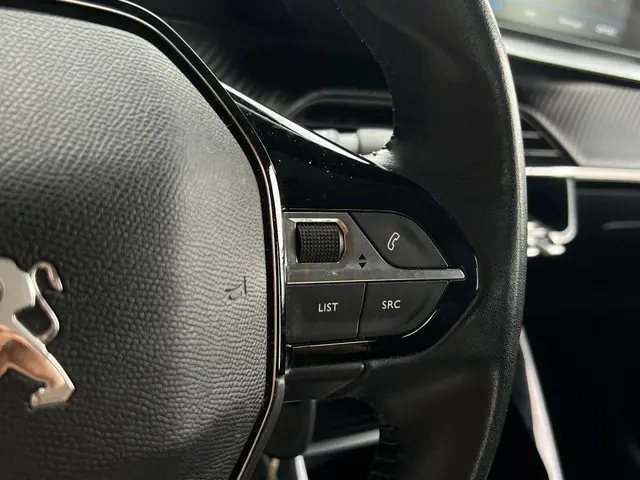 Peugeot 208 1.2 PureTech Allure Pack 2021 Benzine 21