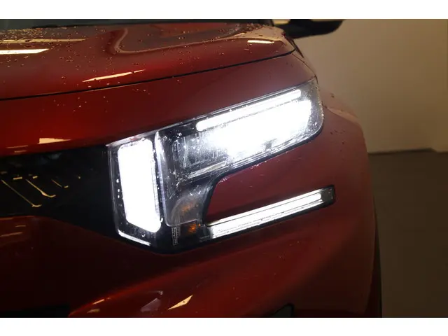 Citroën C3 Aircross Turbo 100 Plus 2025 Benzine 15