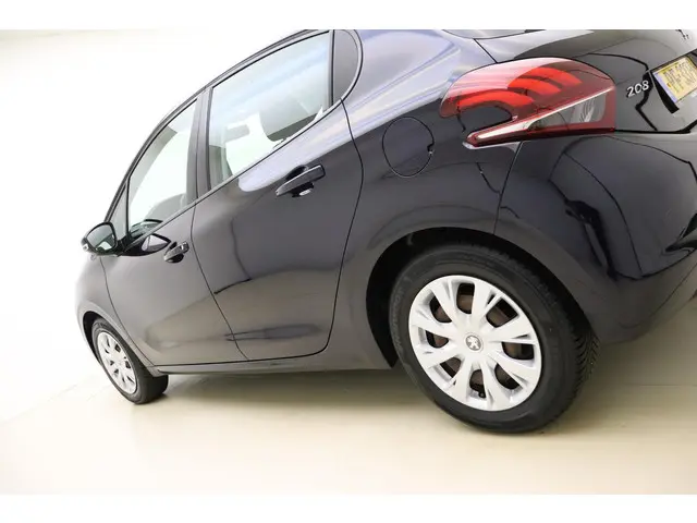 Peugeot 208 1.2 PureTech Blue Lion 2017 Benzine 16