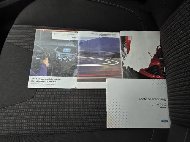 Ford Focus Wagon 1.0 EcoBoost Titanium 2013 Benzine 29