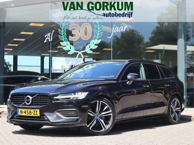 Volvo V60 2.0 B3 Momentum 2022 Benzine