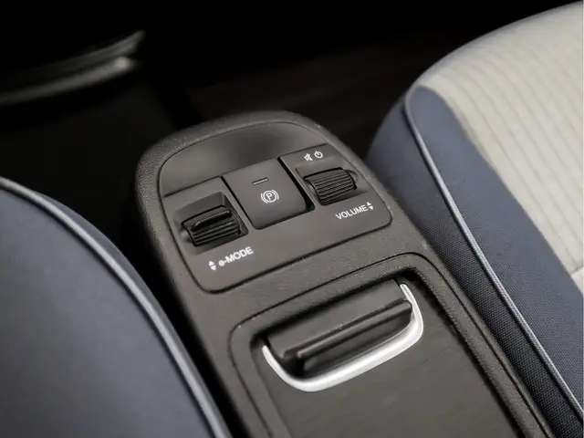 Fiat 500e C Sport Icon 42 kWh 2021 Elektrisch 26