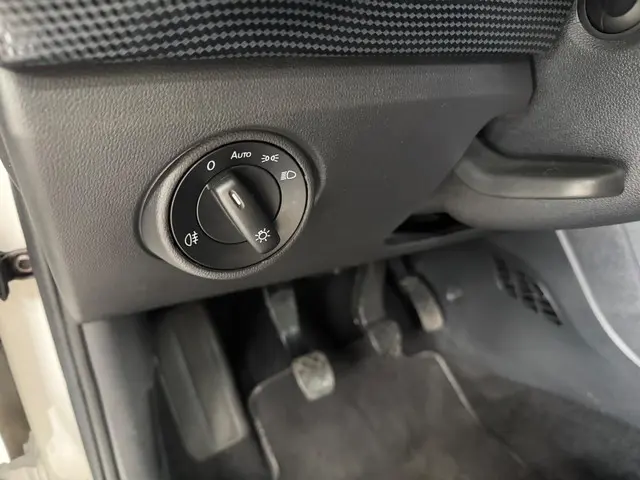 Volkswagen up! 1.0 BMT move up! 2020 Benzine 10