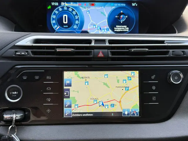 Citroën C4 Picasso 1.2 PureTech Intensive 2016 Benzine 13