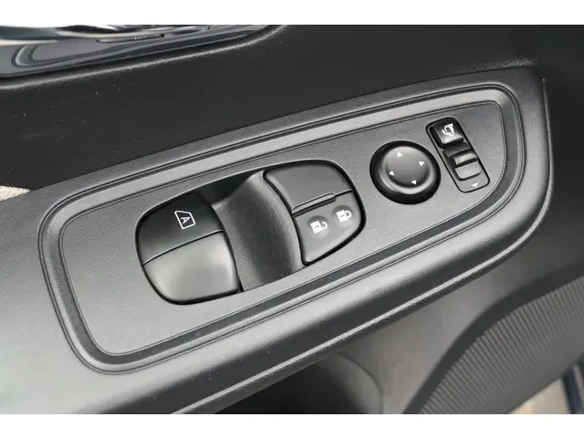 Nissan Micra 0.9 IG-T Business Edition 2018 Benzine 40