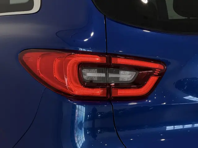 Renault Kadjar 1.3 TCe 140 Limited 2022 Benzine 31