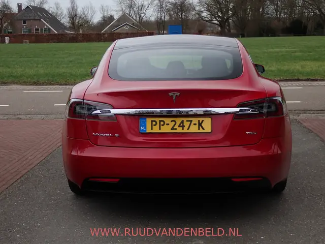 Tesla Model S 75D 2017 Elektrisch 26