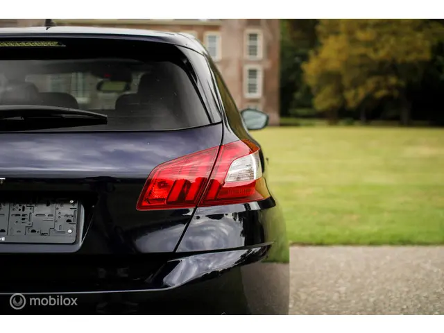 Peugeot 308 1.6 THP Première | NAP | 2013 Benzine 13