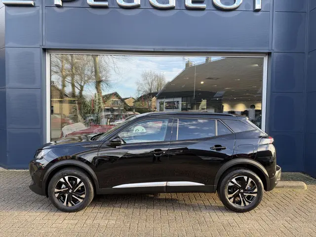 Peugeot 2008 1.2 Turbo 130 PK GT 2023 Benzine 7