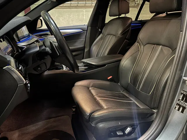 BMW 5 Serie 520i High Executive M-pakket 2018 Benzine 20