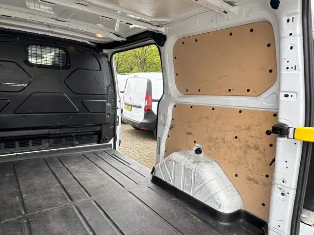 Ford Transit Custom 300 2.0 TDCI L1H1 Trend 2020 Diesel 13