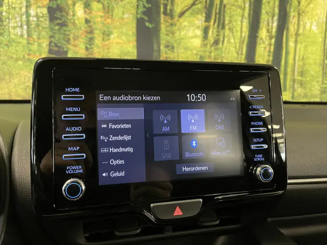 Toyota Yaris 1.5 Hybrid Active 2023 Hybride Benzine 16