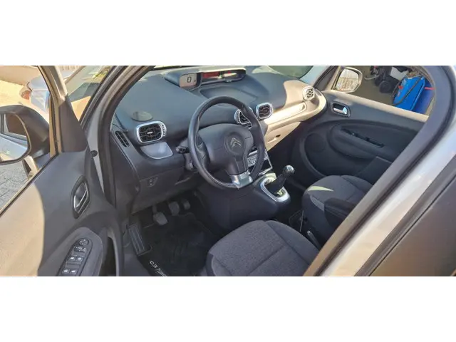 Citroën C3 Picasso 1.2 PureTech Exclusive 2016 Benzine 7