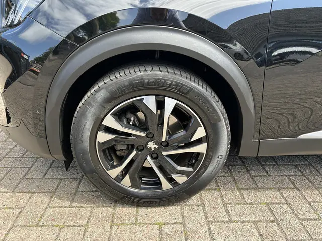 Peugeot e-2008 EV GT 2022 Elektrisch 34
