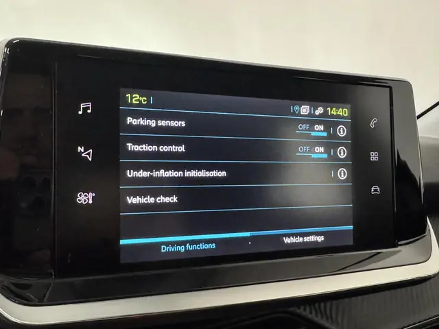 Peugeot e-208 EV Active Pack 50 kWh 2023 Elektrisch 19