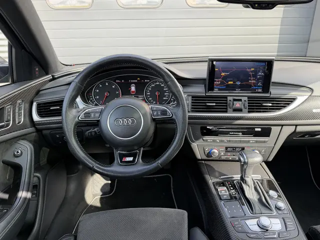 Audi A6 Avant 3.0 TFSI quattro 3X S-Line 2014 Benzine 14