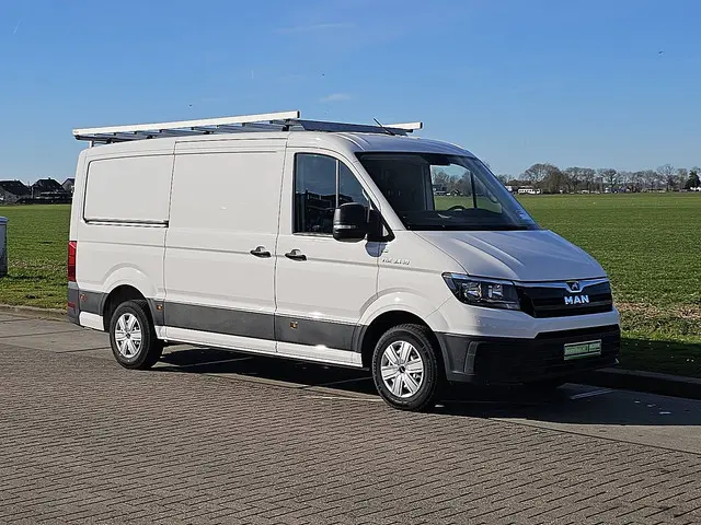 MAN TGE 3.140 2022 Diesel 5