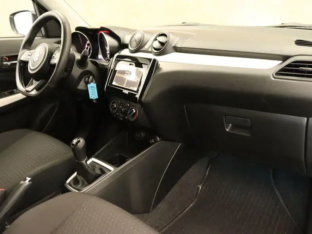Suzuki Swift 1.2 Select Smart Hybrid 2024 Benzine 5