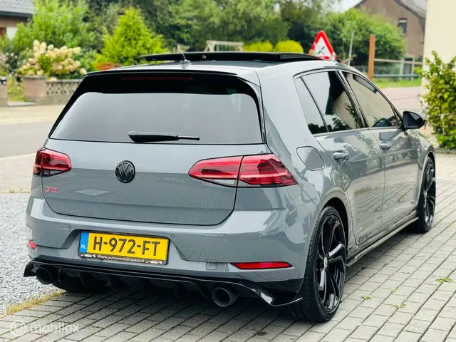 Volkswagen Golf 2.0 TSI GTI TCR 2019 Benzine 13