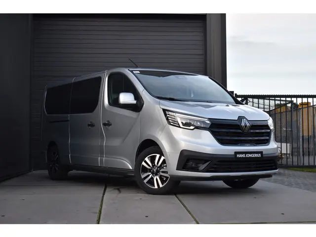Renault Trafic Extra 2024 Diesel 11