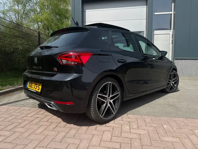 SEAT Ibiza 1.5 TSI FR Business Intense 2021 Benzine 4