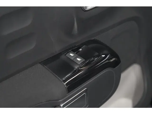 Citroën C3 PureTech 110 EAT6 Max 2024 Benzine 22