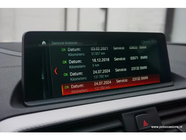 BMW 1 Serie 118i 2018 Benzine 14