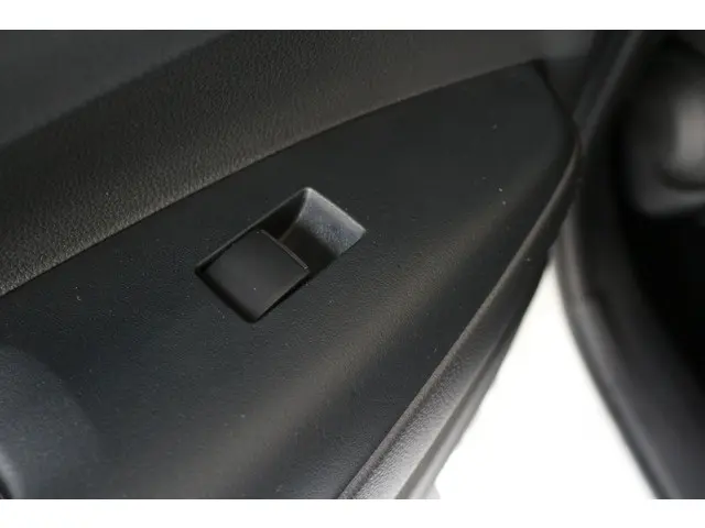 Toyota Corolla Hybrid 140 Dynamic, 2025 Hybride Benzine 29