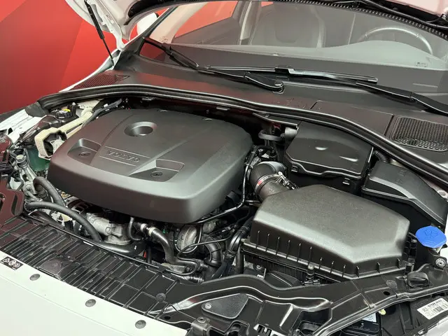 Volvo V60 1.5 T3 Polar+ 2018 Benzine 12