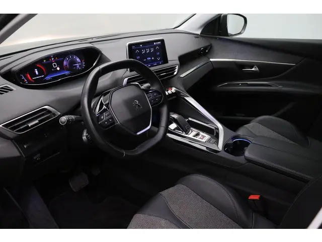 Peugeot 5008 1.2 PureTech Blue Lease Premium 2020 LPG/Gas 10
