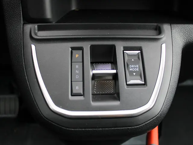 Peugeot e-Expert EV L3 DC 75 kWh 2023 Elektrisch 13