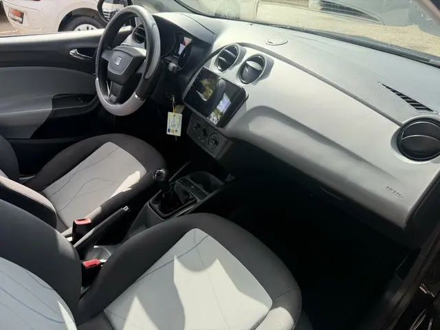 SEAT Ibiza ST 1.2 Reference in keurige staat 2012 Benzine 8