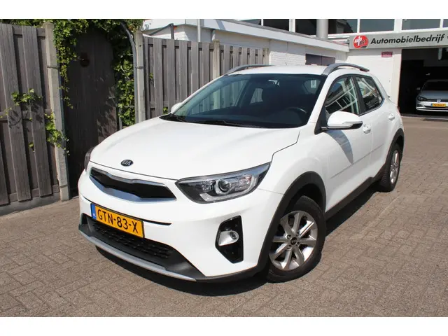 Kia Stonic 1.0 T-GDi Dynamic Line 2020 Benzine 2