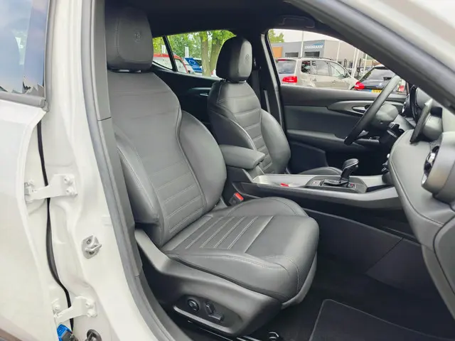Alfa Romeo Tonale 1.5T Hybrid Ti 2023 Hybride Benzine 16