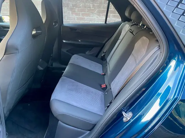 CUPRA Born Adrenaline 62 kWh 2022 Elektrisch 18