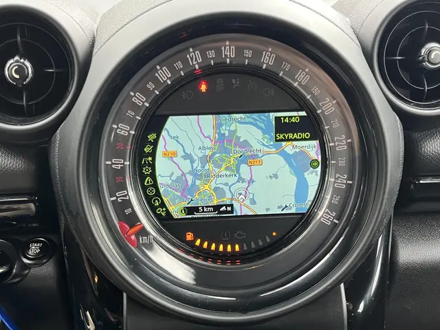 MINI Countryman 1.6 One Pepper 2016 Benzine 70