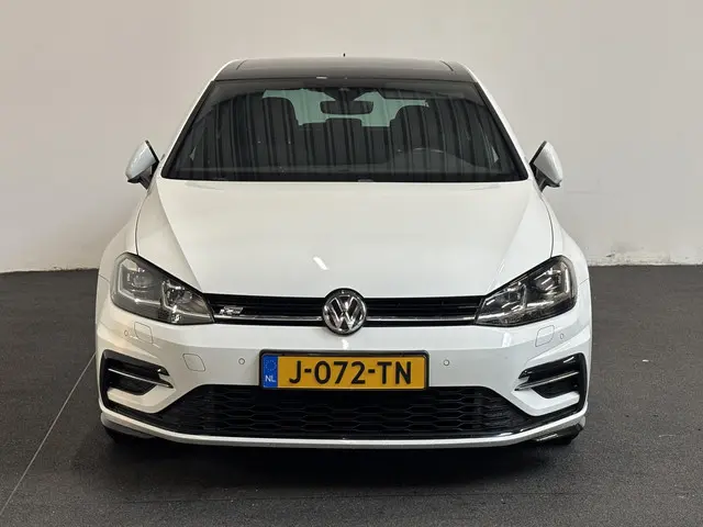 Volkswagen Golf 1.5 TSI R-Line 2017 Benzine 4