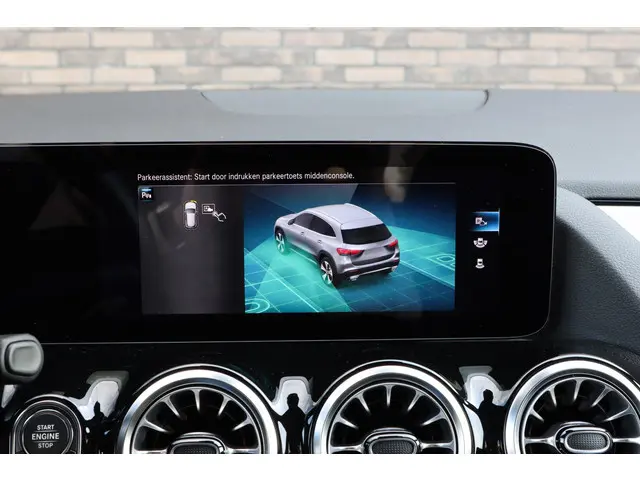 Mercedes-Benz GLA 250 e Style 2022 Hybride Benzine 45