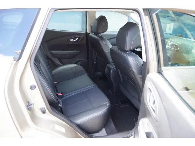 Renault Kadjar 1.2 TCe Bose 2018 Benzine 23