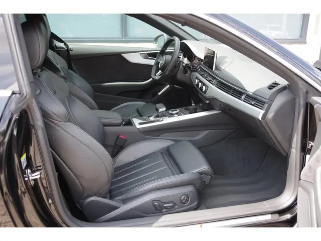 Audi A5 Coupé 2.0 TFSI ultra Launch Edition 2017 Benzine 27